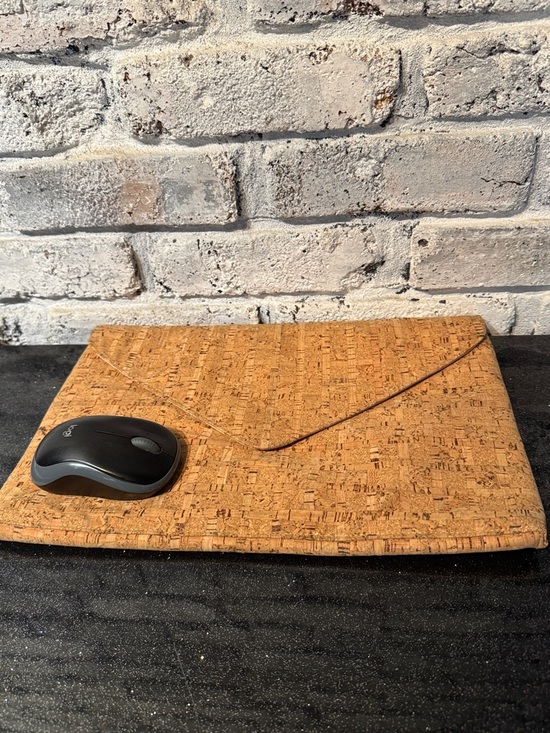 Cork Envelope Large Clutch - Picture 5 of 5